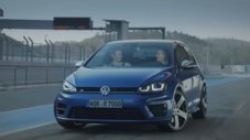 Себастиен Ожие подкара Volkswagen Golf R