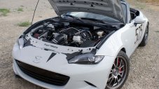 MX-5 - шедьовър с V8 двигател