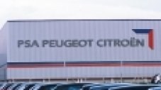 PSA Peugeot Citroen отлага серийното производство на хибридите &bdquo;plug-in&rdquo;
