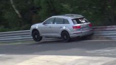 Audi SQ7 се разби по време на тест