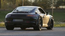 Хибридното Porsche 911 излиза през 2019 г.