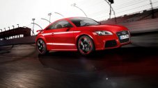 Audi показа TT RS plus