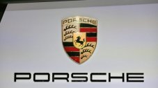 Porsche ще търси и други източници за печалба