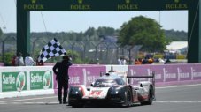 Porsche спечели „24 часа на Льо Ман” след драма