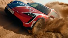 Porsche показа всъдеходните възможности на  Taycan Cross Turismo