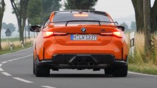 Колко по-бързо e BMW M4 с детайли от M Performancе?