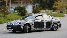 Opel тества бъдещата Insignia с нов мотор