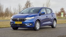 Dacia Sandero отново е №1 в Европа