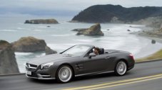 Новият Mercedes-Benz SL600 ще получи V12