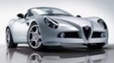 Alfa Romeo отчита успех с проекта 8C Competizione, ще го замества с нов
