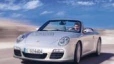 Porsche модернизира 911