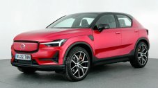 Електрическият &bdquo;бейби-SUV&rdquo; на Volvo ще предложи 440 км пробег