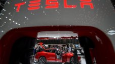 Tesla ще представи втория си SUV на 14 март