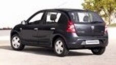Dacia пуска Sandero с разход 4.5 л/100 км