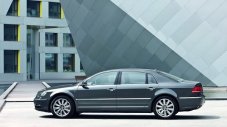 Експерти недоумяват защо Volkswagen ще прави нов Phaeton