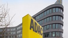 Производителите от Германия връщат наградите на ADAC
