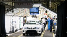 Toyota също напуска Великобритания при "Брекзит" без сделка