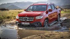Пикапът на Mercedes понесе нов удар