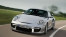 Porsche представя: един филм с участието на 911 GT2 и Валтер Рьорл