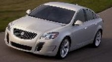 Това е серийният &bdquo;горещ&rdquo; Buick Regal GS