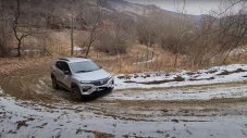 Dacia Spring изненада с представянето си извън пътя