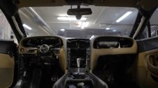 Vilner избухва с претапицирано Bentley (Видео)