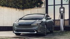 Toyota разкри цените и пробега на ток на Prius Prime