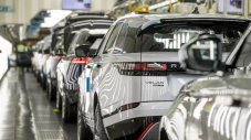 Jaguar Land Rover намалява производството на 3 модела