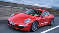 Playboy избра Porsche 911 за &bdquo;Автомобил на годината 2013&rdquo;