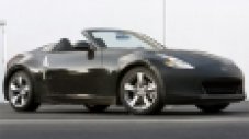 Готов е и кабриолетът на Nissan 370Z