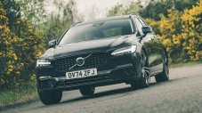 Volvo приключи с голямото си комби