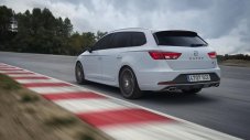 Seat показа спортното комби Leon ST Cupra