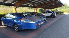 Собственик на Hyundai Ioniq сам увеличи пробега и... багажника