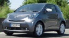 Toyota iQ с нов двигател и богато оборудване