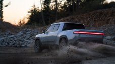 GM се отказва от електрическите пикапи на Rivian