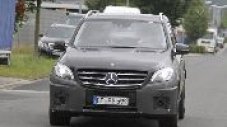 Шпионски снимки на Mercedes ML63 AMG