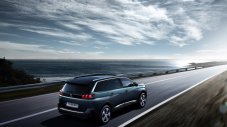 Peugeot 5008 е вече SUV
