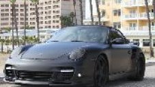 David Beckham продава Porsche-то си