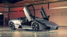 Някой да си търси Lamborghini Reventon?
