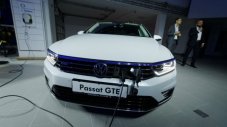 Празник на електричеството за премиерата на Passat GTE