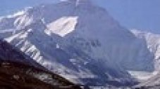 Китайците ще строят автомобилен път до подножието на Еверест