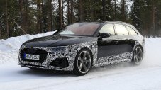 Обновеното Audi RS4 е все по-близо
