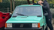 Защо звездата Артуро Видал кара Fiat Panda за 500 евро?
