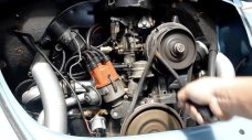 Ето как се сменя ремък на стар VW за 5 секунди