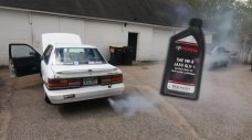 Стара Toyota с модерно масло - резултатът е плачевен