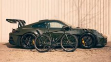 Швейцарец съчетава велосипеди с култово Porsche 