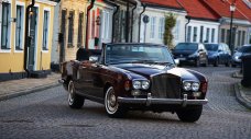 60-годишен Rolls-Royce крие неочаквана екстра