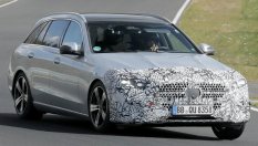 Какво да очакваме от обновения Mercedes C-Class