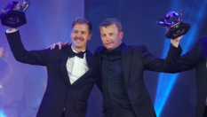 Кими Райконен се яви почерпен на наградите на FIA (ВИДЕО)