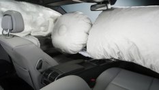 Френските власти спряха още 800 000 коли от движение